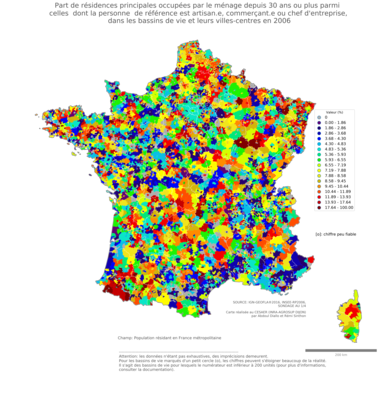 Part de résidences principales occupées par le ménage depuis 30 ans ou plus parmi celles dont la personne de référence est artisan.e, commerçant.e ou chef d'entreprise - bv2006
Mots-clés: résidence et logement;profession;fonction publique ou indépendance;bassins de vie