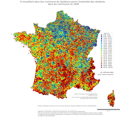 % travaillant dans leur commune de résidence parmi l'ensemble des résidents - com2006
Mots-clés: résidence et logement;communes